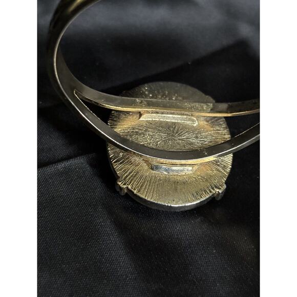 Pharaoh Egyptian Revival Cuff Bracelet Blue Glass & Gold Tone Statement Bracelet - Picture 11 of 13